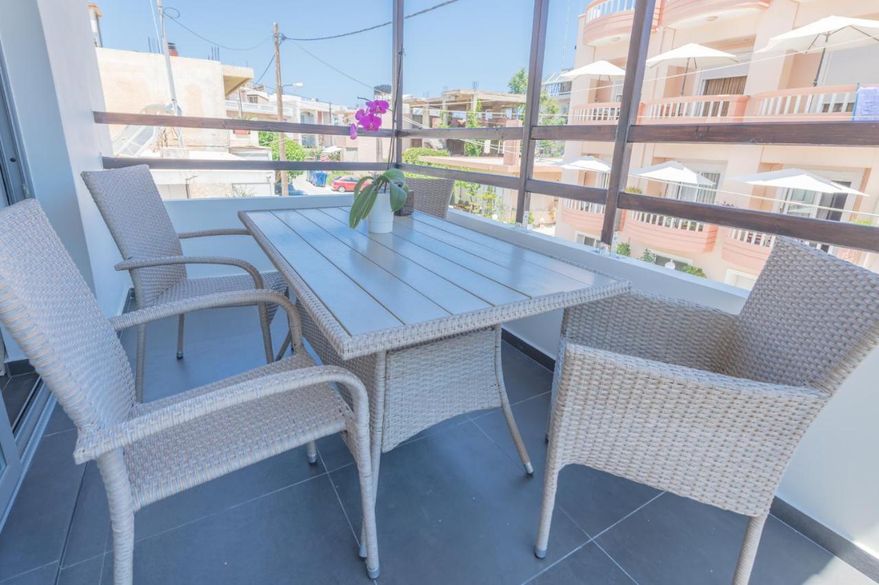 Rotunda Suites Kalamaki  Luaran gambar