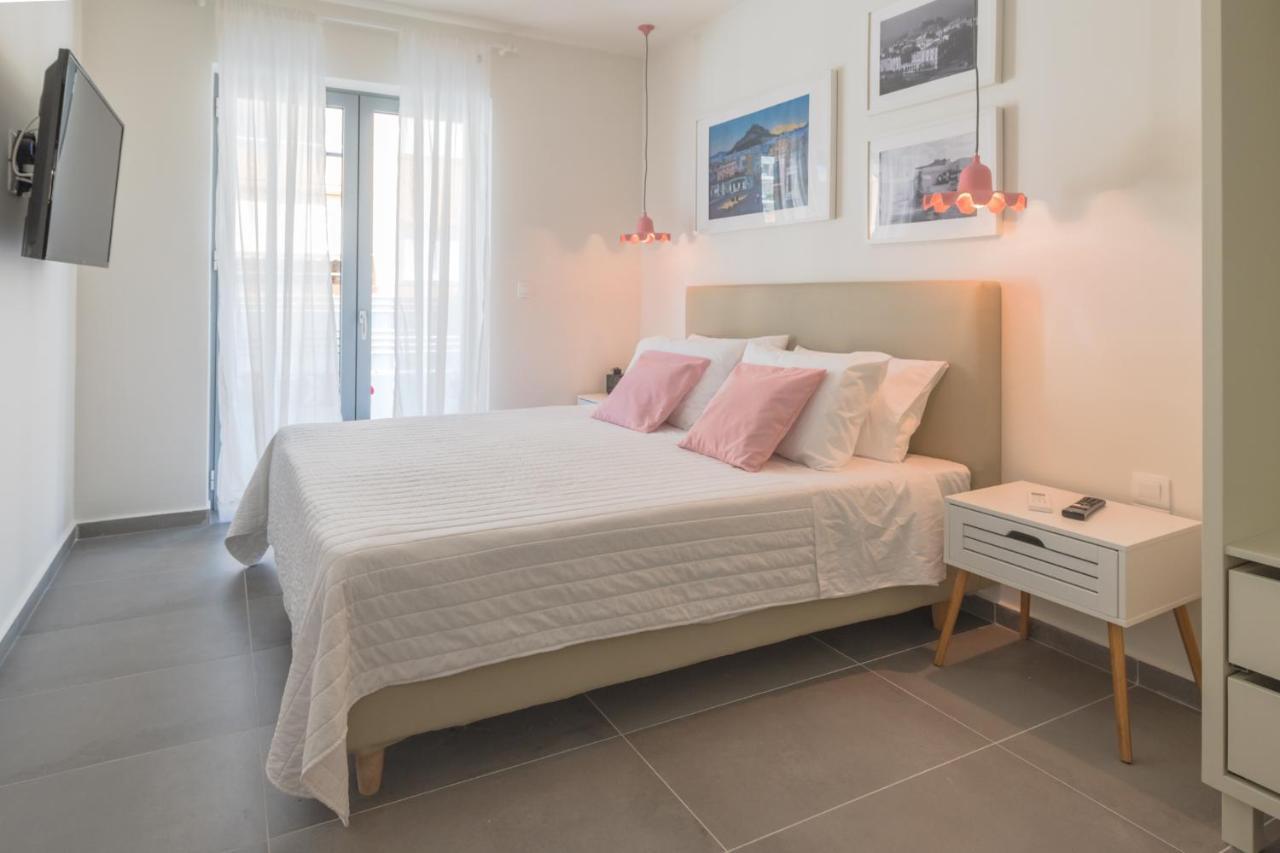 Rotunda Suites Kalamaki  Luaran gambar