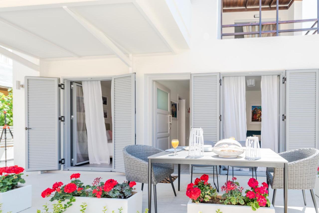Rotunda Suites Kalamaki  Luaran gambar