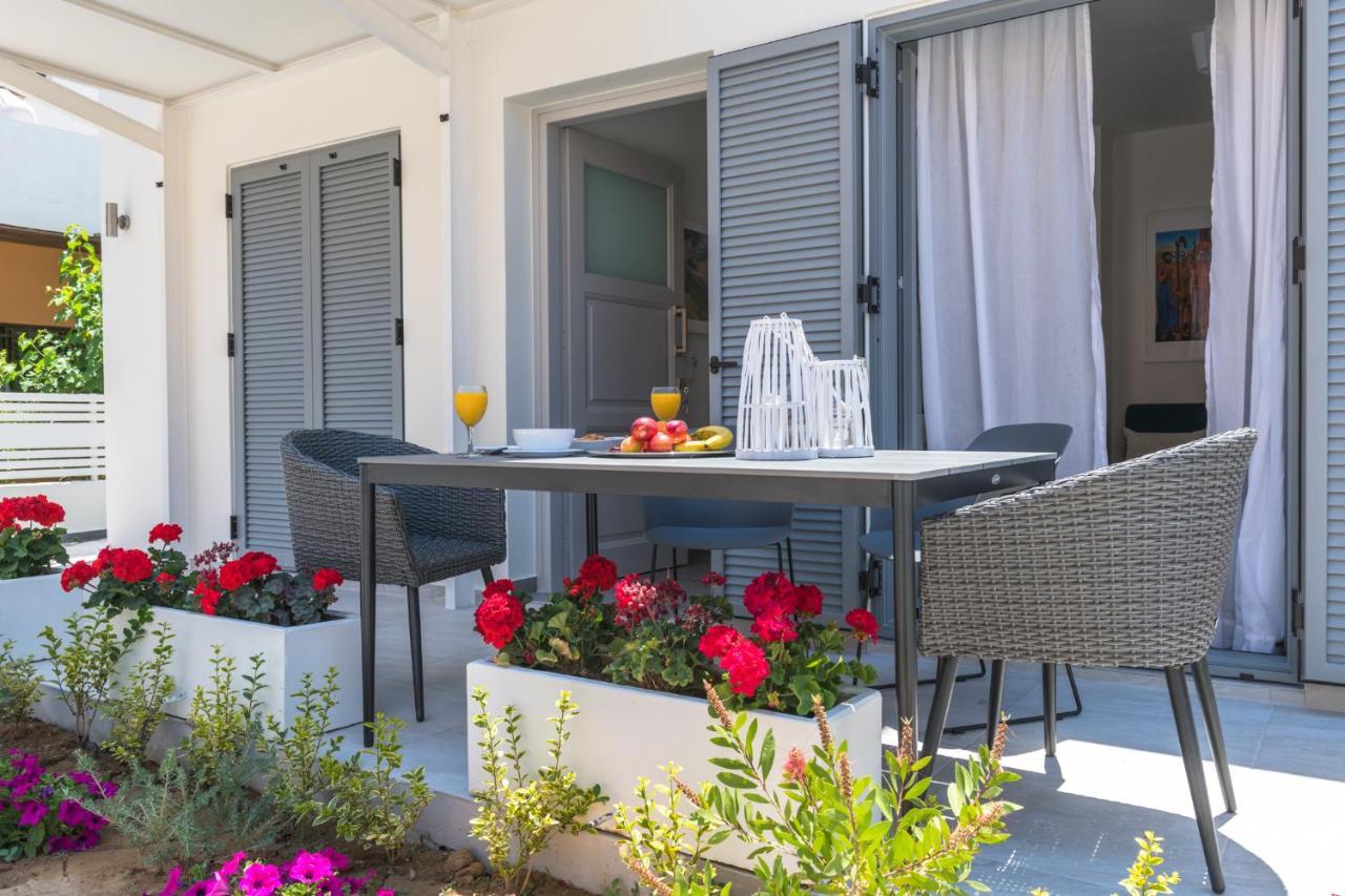 Rotunda Suites Kalamaki  Luaran gambar