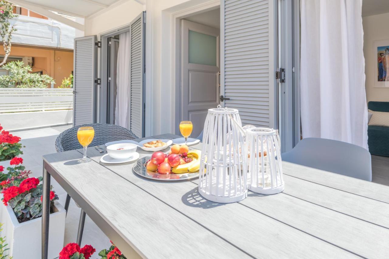 Rotunda Suites Kalamaki  Luaran gambar
